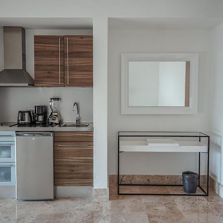 La Amada Condo With Marina View Канкун Екстериор снимка