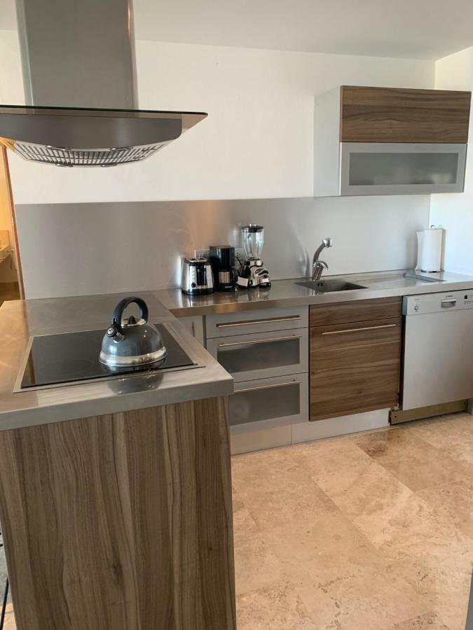 La Amada Condo With Marina View Канкун Екстериор снимка