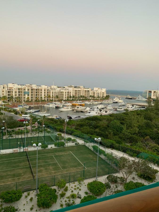 La Amada Condo With Marina View Канкун Екстериор снимка